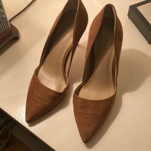 Ann Taylor suede heals